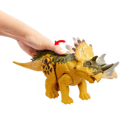 Regaliceratops Wild Roar Jurassic World Dino Trackers Action Figure