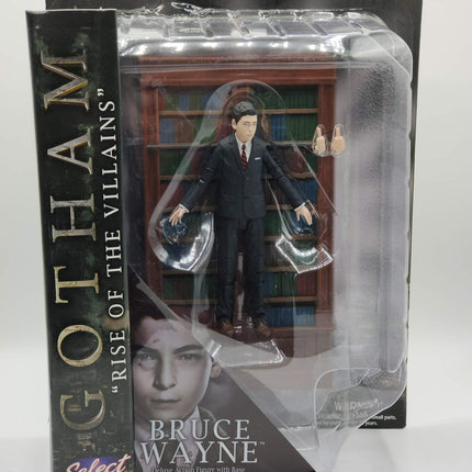 Bruce Wayne Action Figure Gotham Diamond Select 14 cm