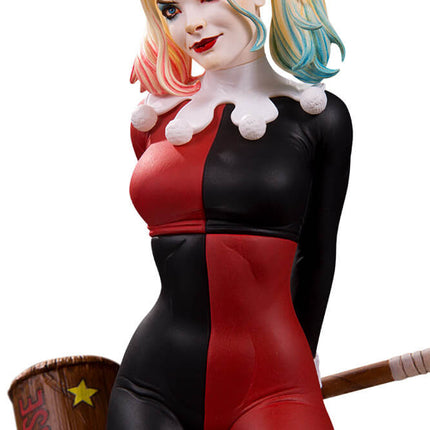 Harley Quinn autorstwa Franka Cho DC Cover Girls Statuetka 23 cm