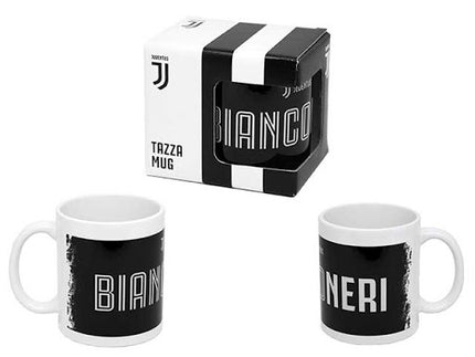 Ceramiczny kubek Juventusu na śniadanie