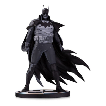 Czarno-biała statua Batmana 1/10 Batman autorstwa Mike'a Mignoli 20 cm