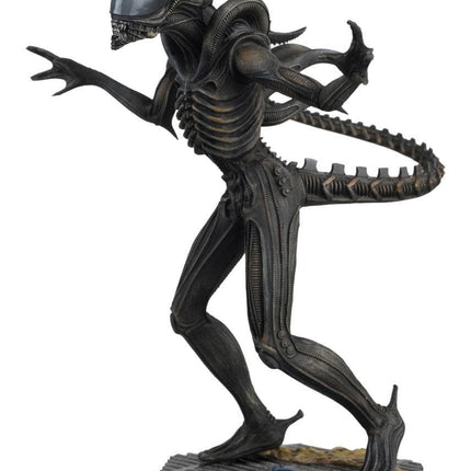 Alien Xenomorph Alien and Predator Eaglemoss Statuetta Resina 14cm (3948476694625)